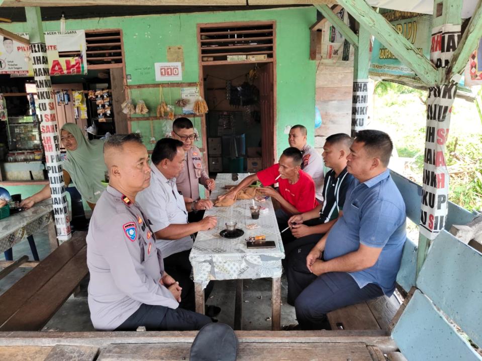 Sat Binmas Polres Aceh Tenggara Gelar Program “Seweu Kede Kopi” untuk Perkuat Kedekatan dengan Masyarakat