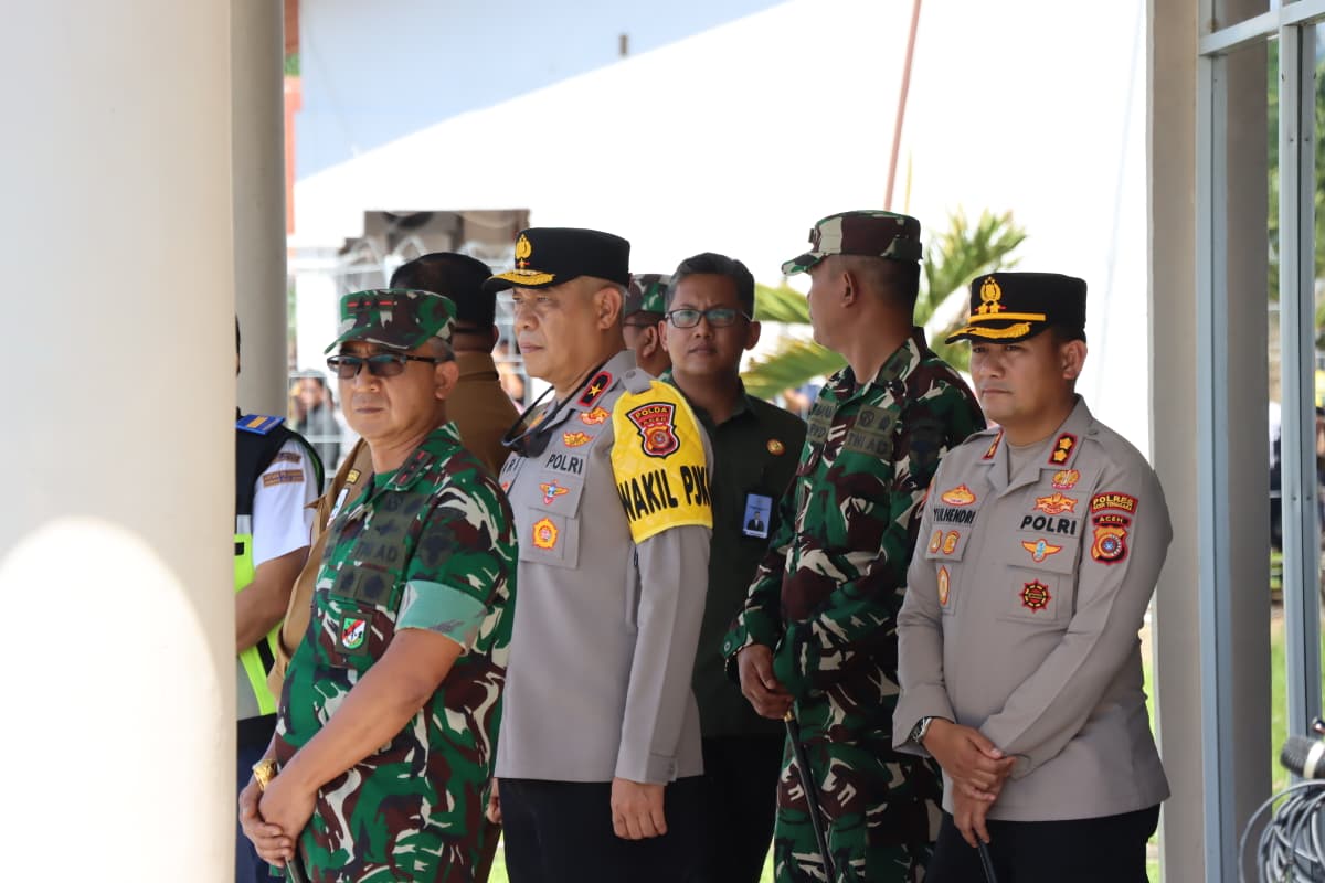 Presiden Prabowo Subianto Tinjau Langsung Lokasi Banjir Aceh Tenggara, Polres Aceh Tenggara Kerahkan Seluruh Personel untuk Pengamanan