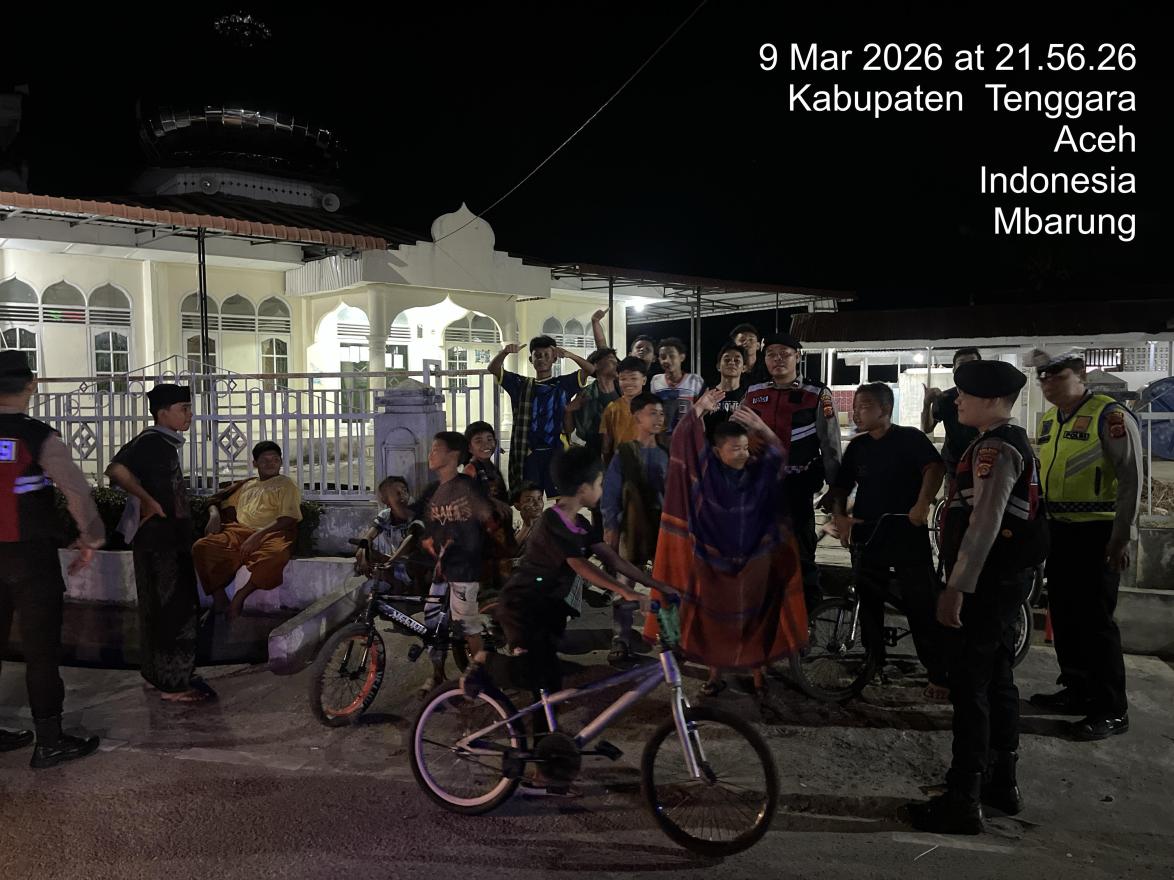 Sat Samapta Polres Aceh Tenggara Lakukan Patroli Pengamanan Tarawih dan Sambangi Anak-anak yang Berkumpul