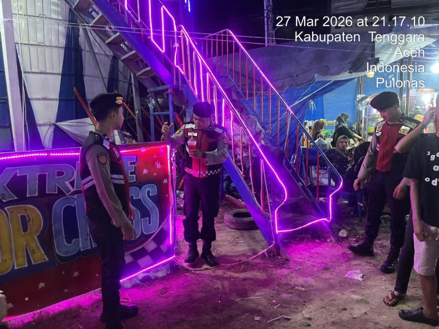Sat Samapta Polres Aceh Tenggara Intensifkan Patroli Pasar Malam Saat Idul Fitri, Jaga Situasi Tetap Kondusif