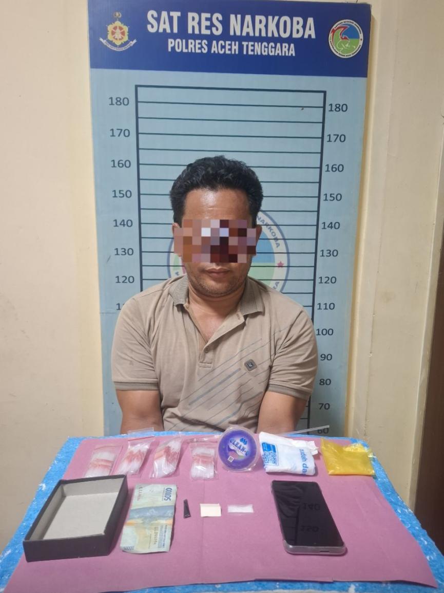 SAT RESNARKOBA POLRES AGARA UNGKAP KASUS SABU, 0,86 GRAM DIAMANKAN DARI SEORANG PRIA DI DARUL HASANAH