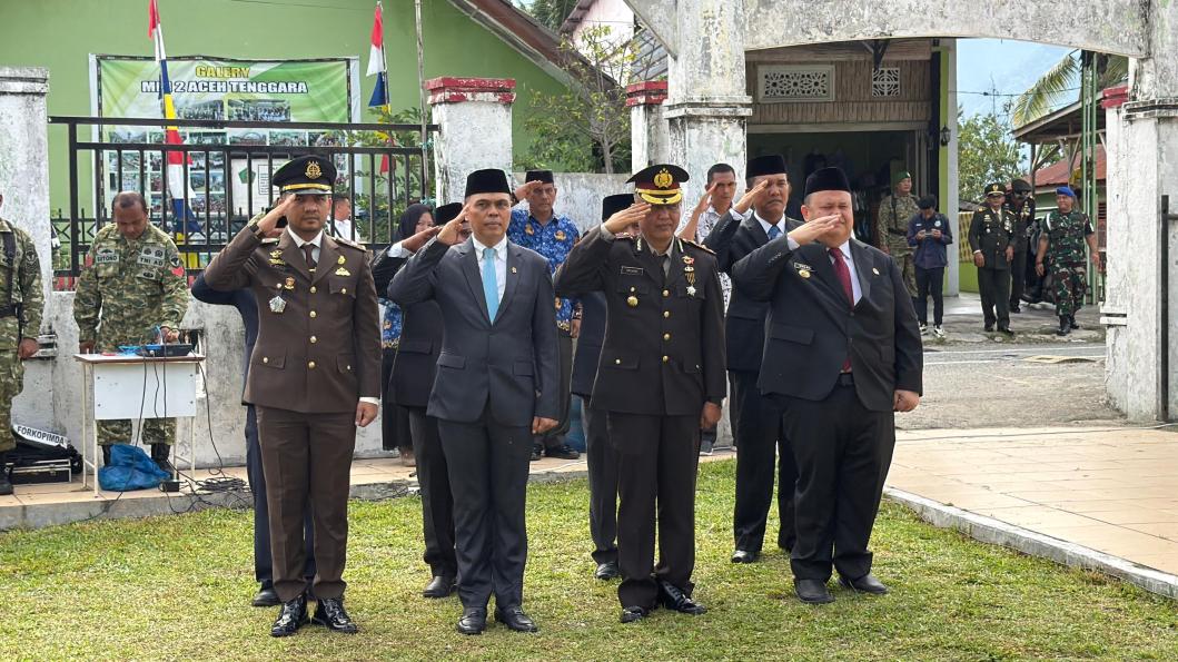 Waka Polres Aceh Tenggara Hadiri Upacara dan Ziarah Harkitnas ke-118 di Taman Makam Pahlawan Lawe Sagu