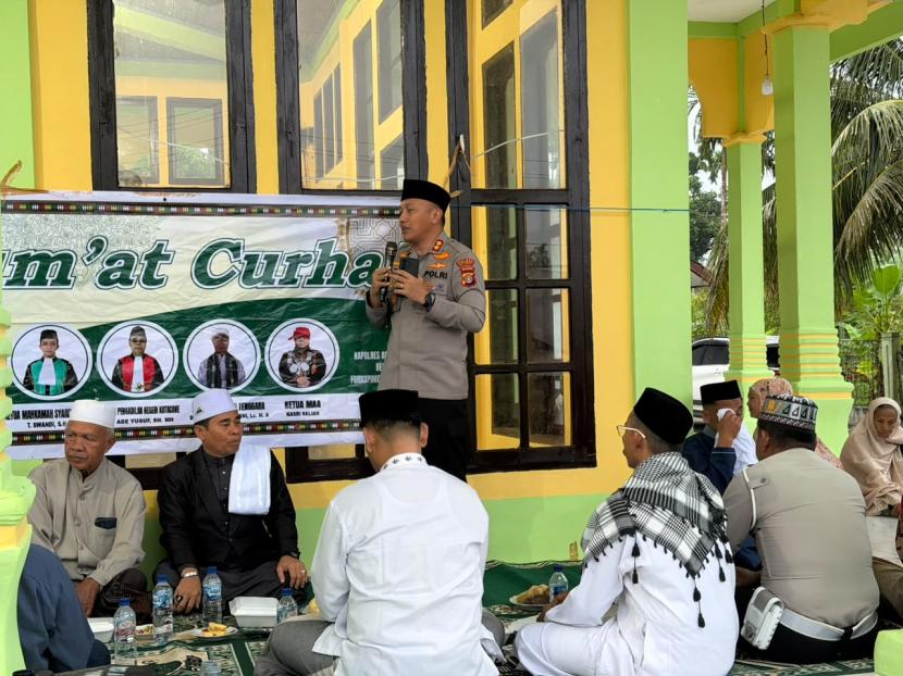 Subuh Keliling dan Jumat Curhat, Kapolres Aceh Tenggara Hadir di Tengah Masyarakat Desa Lembah Alas